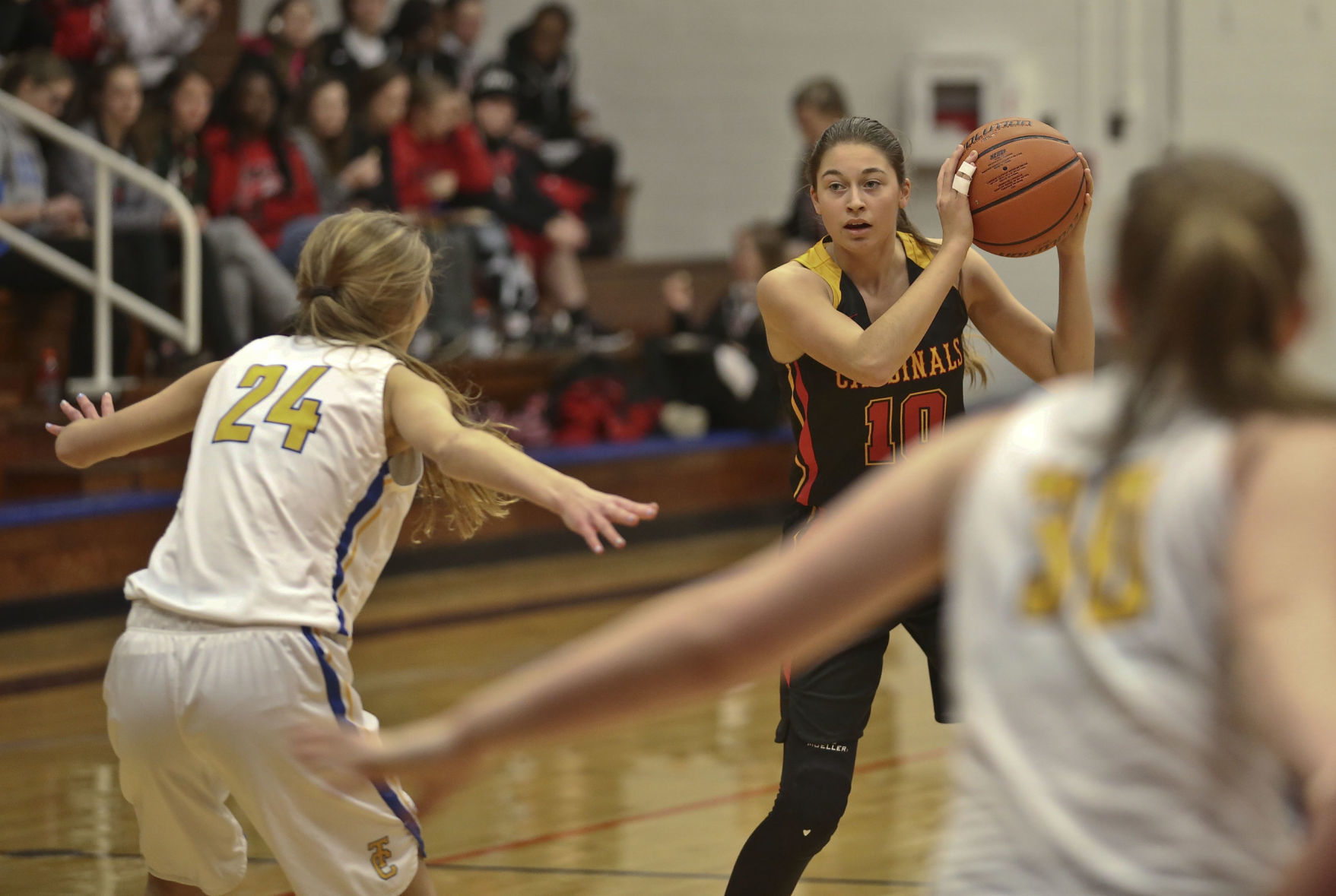 Tri City-Sangamon Valley Warrensburg Latham 11 01.03.19.JPG